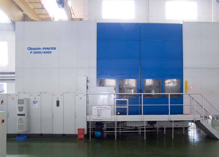 德國(guó)Gleason-PFAUTER 4米高速滾齒機(jī)